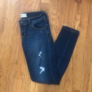 Hollister Ripped Skinny Jeans